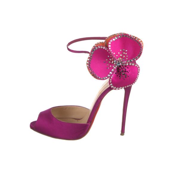 ❤️Christian Louboutin Satin Crystal Flower Pumps❤️ - Picture 1 of 5